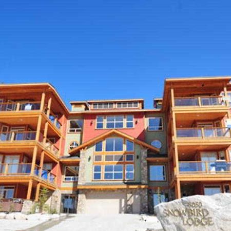 Snowbird Lodge Westbank Exteriör bild
